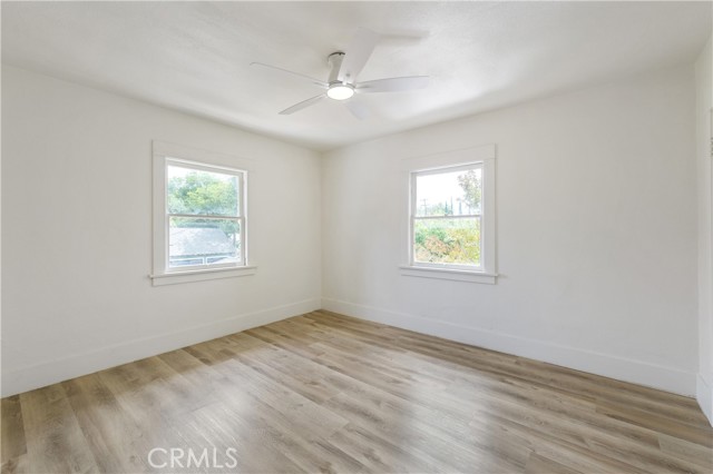 4415 12th Street, Riverside CA: https://media.crmls.org/medias/bd83bf32-1aa0-4ee3-91c2-6abaa90b3c08.jpg