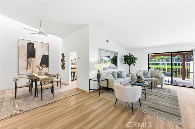 33651 Surfside, Dana Point CA: https://media.crmls.org/medias/bd83e7ac-21f9-49da-9030-dd5d4ba07681.jpg