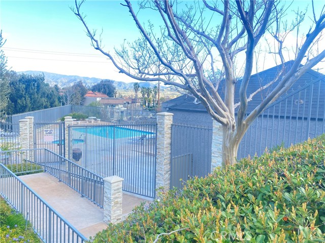 Detail Gallery Image 7 of 12 For 18209 Sierra Hwy #88,  Canyon Country,  CA 91304 - 2 Beds | 2 Baths