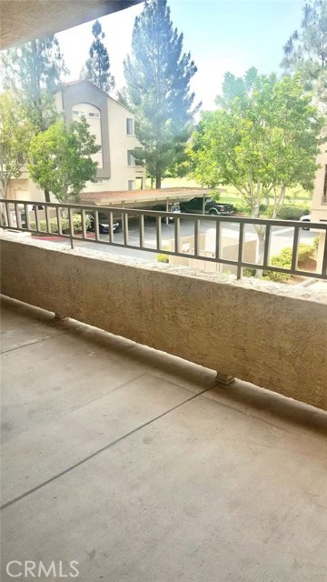 Detail Gallery Image 4 of 11 For 1980 Las Colinas Cir #206,  Corona,  CA 92879 - 1 Beds | 1 Baths