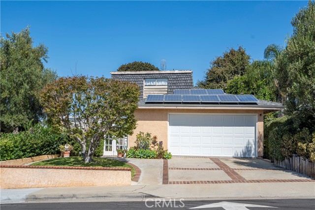 Detail Gallery Image 1 of 16 For 1020 W 19th St, Costa Mesa,  CA 92627 - 3 Beds | 2 Baths