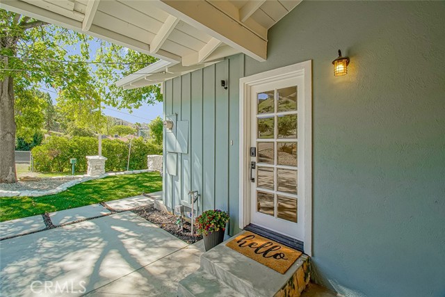 Detail Gallery Image 6 of 74 For 9851 Shadow Island, Sunland,  CA 91040 - 3 Beds | 2 Baths