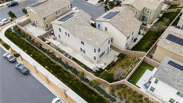 Detail Gallery Image 32 of 36 For 16744 Stags Leap Ln, Fontana,  CA 92336 - 4 Beds | 3 Baths