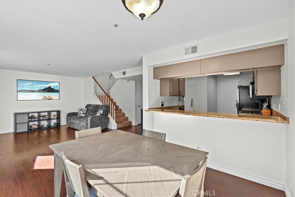 MLS #IV25265254 image #8