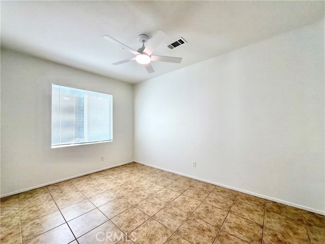 Detail Gallery Image 16 of 43 For 8182 Bon View Dr, Riverside,  CA 92508 - 5 Beds | 3 Baths