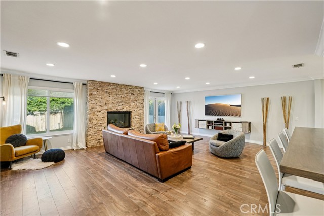 Detail Gallery Image 5 of 35 For 1016 La Feliz, Redlands,  CA 92373 - 4 Beds | 3 Baths