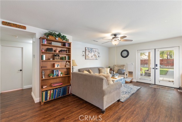 Detail Gallery Image 15 of 39 For 27478 Sierra Madre Dr, Murrieta,  CA 92563 - 4 Beds | 3 Baths