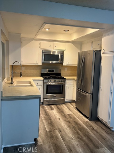 Detail Gallery Image 4 of 15 For 2302 El Grande, Hemet,  CA 92545 - 2 Beds | 2 Baths