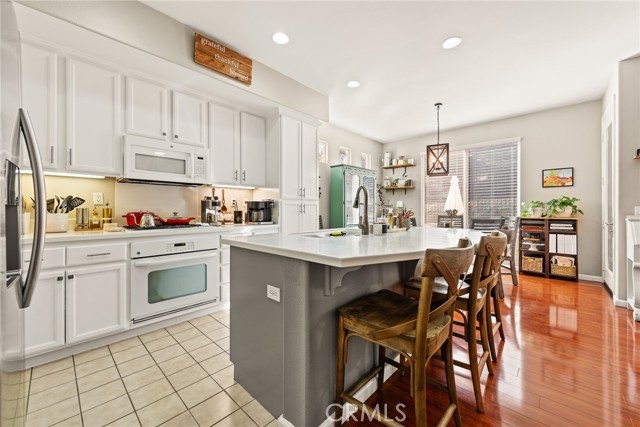 Detail Gallery Image 21 of 36 For 23811 Cahuilla Ct, Corona,  CA 92883 - 2 Beds | 2 Baths