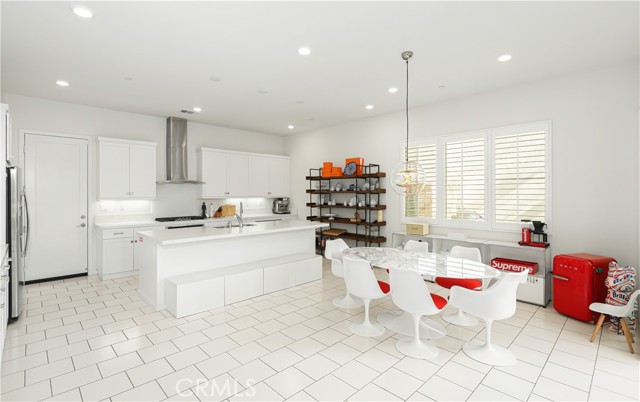 Detail Gallery Image 4 of 40 For 107 Terrapin, Irvine,  CA 92618 - 3 Beds | 2/1 Baths