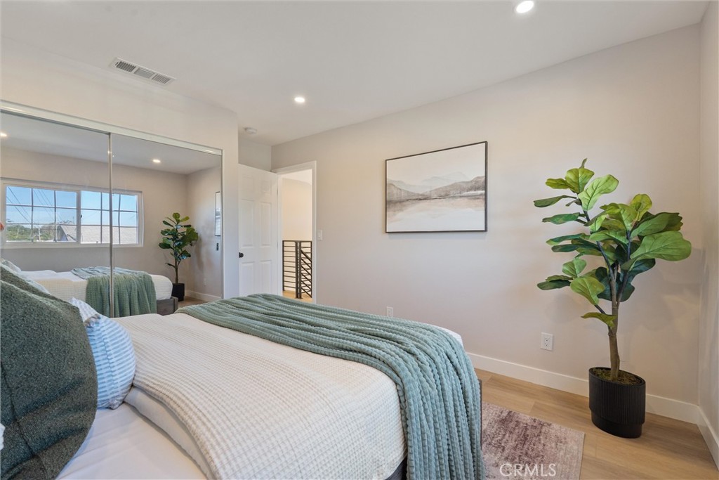 Bd899e94 692f 4e63 B100 9faf2cff8dbf