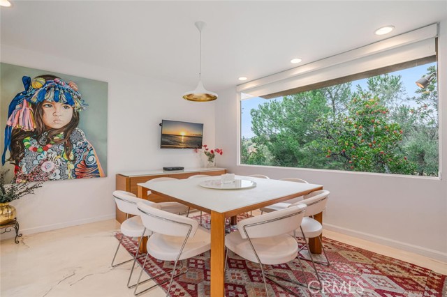 Detail Gallery Image 21 of 61 For 132 Stagecoach, Bell Canyon,  CA 91307 - 5 Beds | 4 Baths