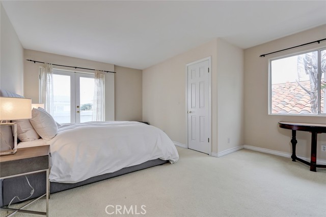 1936 Loma Drive, Hermosa Beach, California 90254, 3 Bedrooms Bedrooms, ,3 BathroomsBathrooms,Residential,Sold,Loma,SB21238629