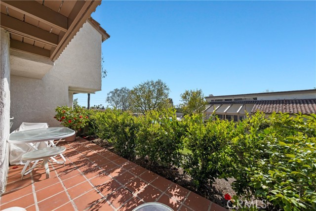 39 Seaview Drive, Rolling Hills Estates, California 90274, 3 Bedrooms Bedrooms, ,2 BathroomsBathrooms,Residential,Sold,Seaview,PV23060880