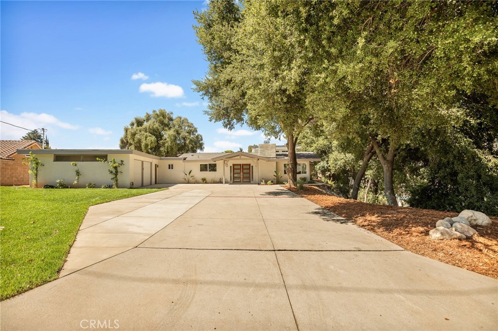 30777 E Sunset Drive S