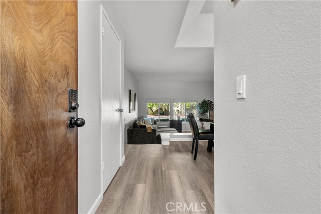 Detail Gallery Image 4 of 43 For 3264 Darby #142,  Simi Valley,  CA 93063 - 2 Beds | 1 Baths