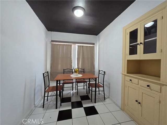 845 Preston Street, San Bernardino CA: https://media.crmls.org/medias/bd8c80d2-38bc-423b-bec3-e8e083665641.jpg