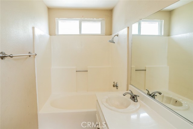 Detail Gallery Image 28 of 46 For 1541 Caron Ct, Perris,  CA 92571 - 4 Beds | 3 Baths
