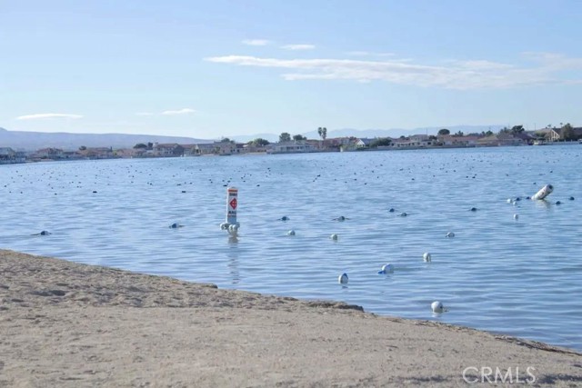 Detail Gallery Image 2 of 21 For 27160 Vista #38,  Helendale,  CA 92342 - 2 Beds | 2 Baths