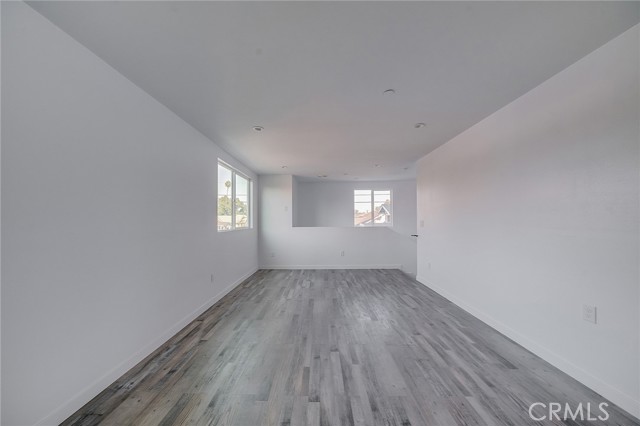 Detail Gallery Image 12 of 65 For 1348 W 41st Pl, Los Angeles,  CA 90037 - – Beds | – Baths