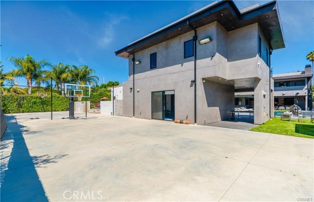 5239 Avenida Hacienda, Tarzana CA: https://media.crmls.org/medias/bd8ee3d0-c7c3-41ca-b463-c52faccbc593.jpg