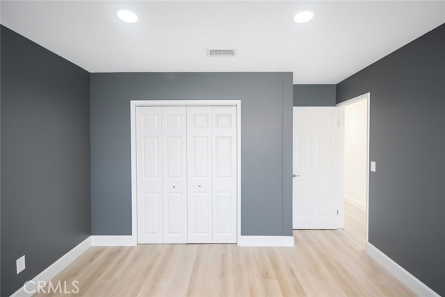 Detail Gallery Image 12 of 26 For 5114 W 1st St #C,  Santa Ana,  CA 92703 - 3 Beds | 2/1 Baths