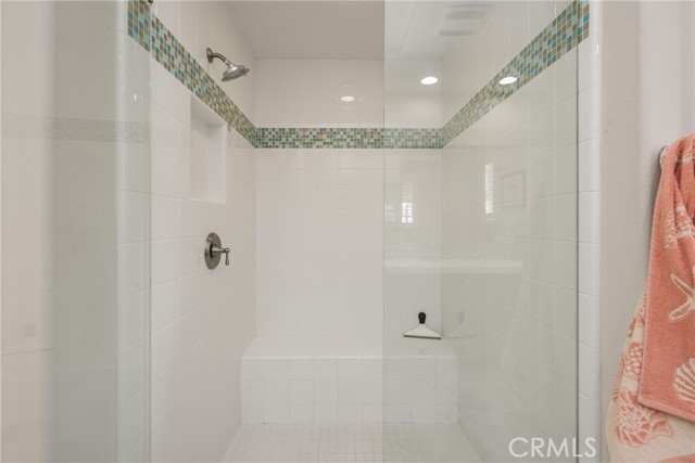 8315 Kendall Drive, Huntington Beach CA: https://media.crmls.org/medias/bd90346a-1d17-4531-b7d7-5584fa885ba6.jpg