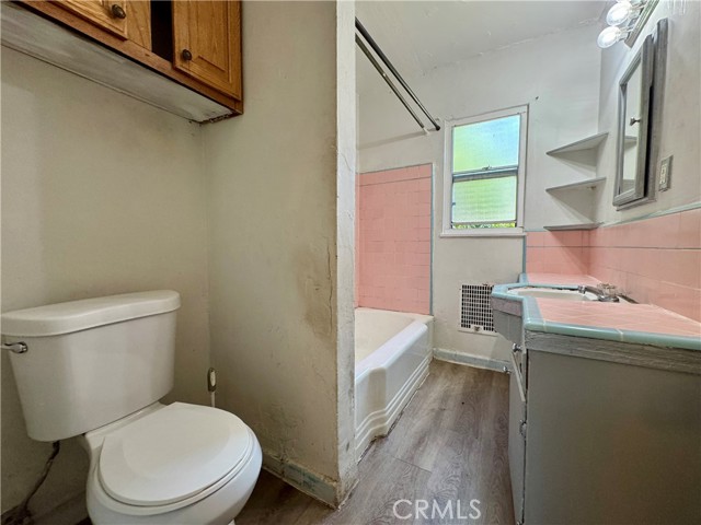 Detail Gallery Image 7 of 10 For 516 E Lomita Ave #3,  Glendale,  CA 91205 - 1 Beds | 1 Baths