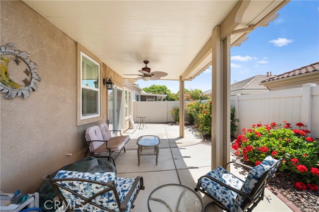 5551 Corte Fiesta, Hemet CA: https://media.crmls.org/medias/bd90f093-be86-4176-97e4-3a75d7383f1a.jpg