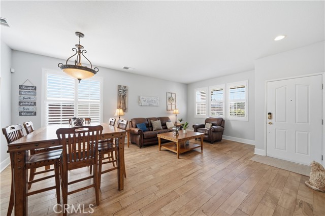 Detail Gallery Image 10 of 43 For 2065 Bergerac, San Jacinto,  CA 92583 - 4 Beds | 2 Baths