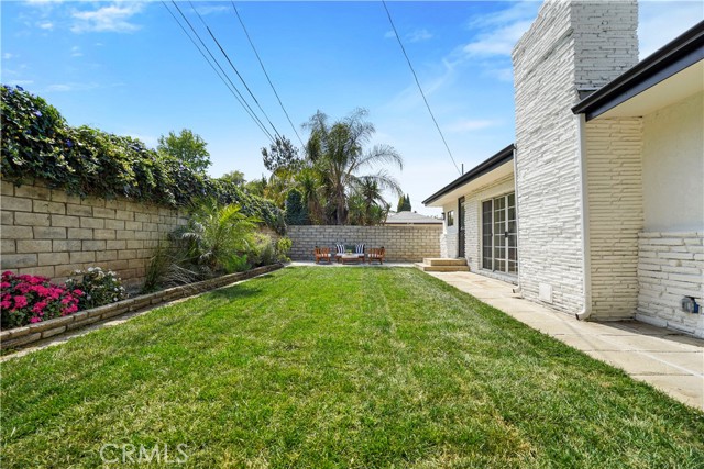 Detail Gallery Image 44 of 46 For 18324 Sylvan St, Tarzana,  CA 91335 - 4 Beds | 2 Baths