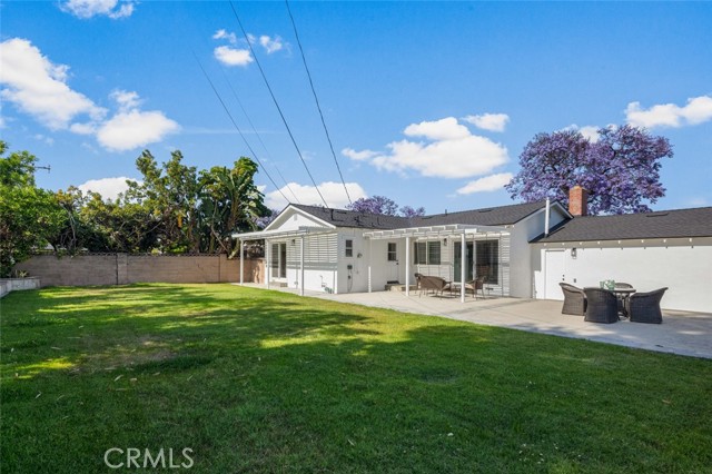 817 S Westchester Drive, Anaheim CA: https://media.crmls.org/medias/bd9344a3-2f43-42f7-8a0a-6bbb78ef56e5.jpg