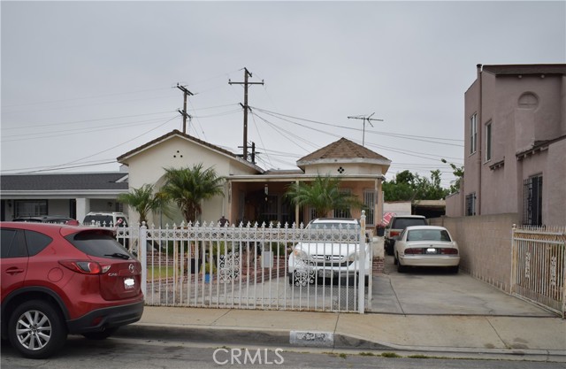 Detail Gallery Image 12 of 18 For 3219 Flower St, Huntington Park,  CA 90255 - 2 Beds | 1 Baths