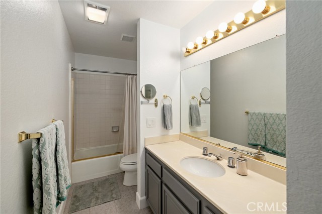 2103 Phelan Lane, Redondo Beach, California 90278, 3 Bedrooms Bedrooms, ,2 BathroomsBathrooms,Residential,Sold,Phelan Lane,SB21265589