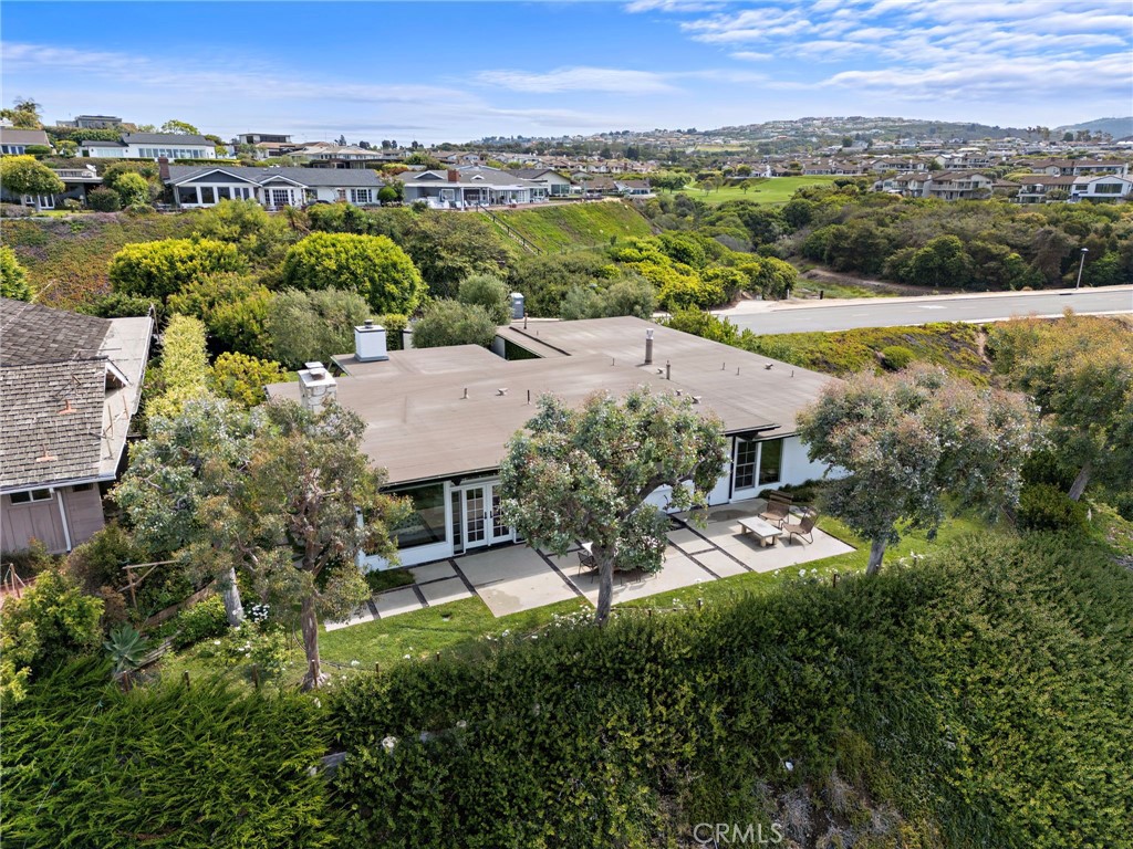 Bd951e6f 83e7 4402 883c Ed024b089965