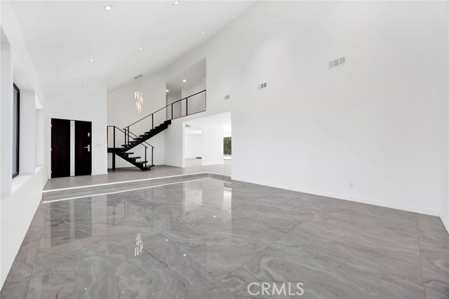 20101 Greenbriar Drive, Tarzana CA: https://media.crmls.org/medias/bd96681a-093c-4cac-bd7d-950800070cd5.jpg