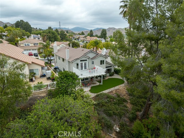 21714 Agajanian Lane, Saugus CA: https://media.crmls.org/medias/bd966fc2-7896-467f-89da-e7e1059314b0.jpg