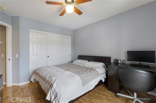 13 Arborside Way, Mission Viejo CA: https://media.crmls.org/medias/bd9680f7-e45d-4808-a04e-264388c3bb80.jpg