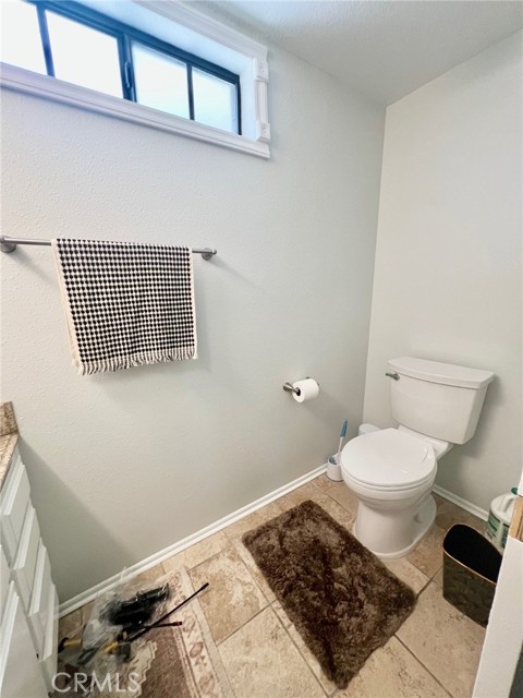 2717 Chadwick Circle, Los Angeles CA: https://media.crmls.org/medias/bd96d90f-270a-4739-a108-dfb9b071f236.jpg