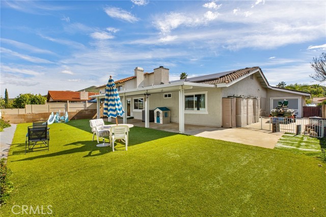 Detail Gallery Image 25 of 39 For 30841 Long Point, Canyon Lake,  CA 92587 - 3 Beds | 2 Baths