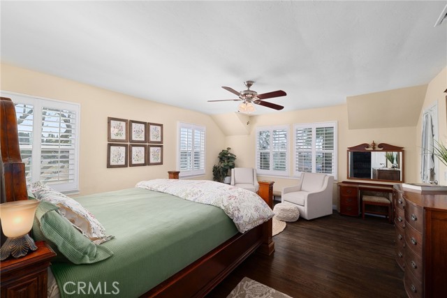 Image 18 of 56 For 40178 High  