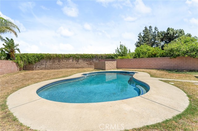 Detail Gallery Image 30 of 39 For 12310 Kellogg Ave, Chino,  CA 91710 - 4 Beds | 2 Baths