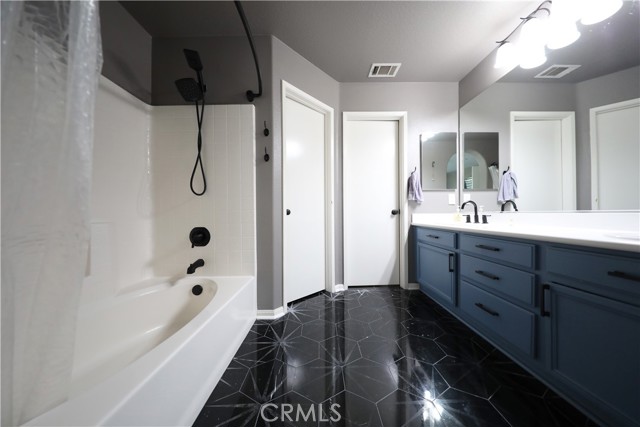 Detail Gallery Image 13 of 15 For 39246 Mango Bay Ln #B,  Murrieta,  CA 92563 - 3 Beds | 2/1 Baths