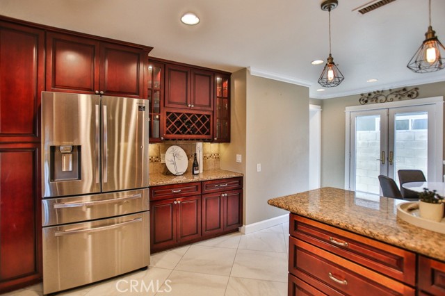 Detail Gallery Image 15 of 55 For 16292 Angler Ln, Huntington Beach,  CA 92647 - 4 Beds | 3 Baths