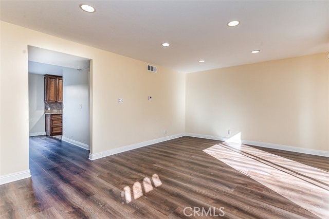 Detail Gallery Image 8 of 22 For 8141 Firth, Buena Park,  CA 90621 - 3 Beds | 2/1 Baths