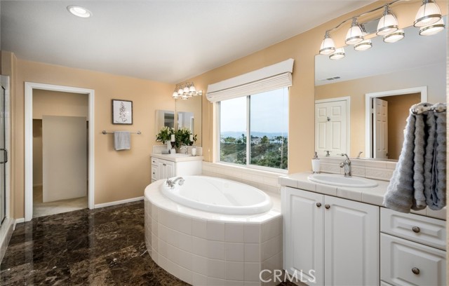 Image 40 of 75 For 33850 Sattui Street