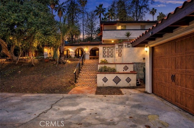 Detail Gallery Image 3 of 49 For 2945 Tyler, Riverside,  CA 92503 - 5 Beds | 3 Baths