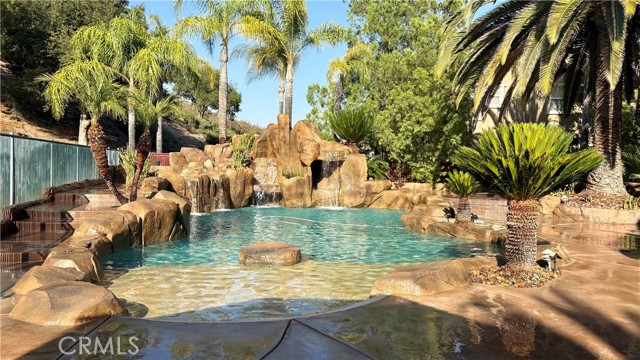 27126 Coral Bells Way, Murrieta CA: https://media.crmls.org/medias/bd9d9f56-83c9-4086-a27b-2e73e85a79f8.jpg