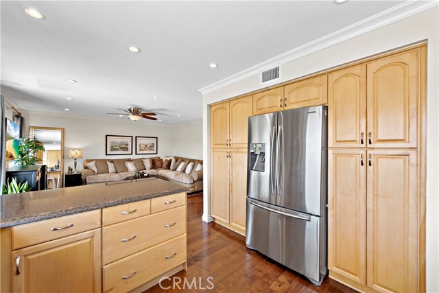 Detail Gallery Image 10 of 27 For 27795 Higuera, Mission Viejo,  CA 92691 - 4 Beds | 2/1 Baths