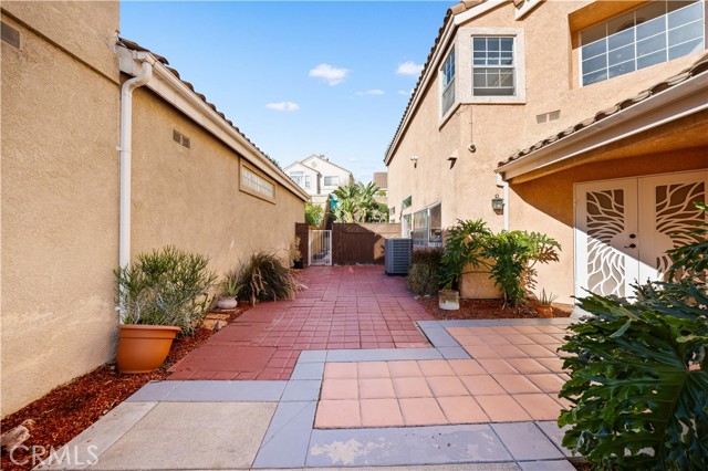 Detail Gallery Image 3 of 33 For 11616 Portofino, Rancho Cucamonga,  CA 91701 - 4 Beds | 2/1 Baths